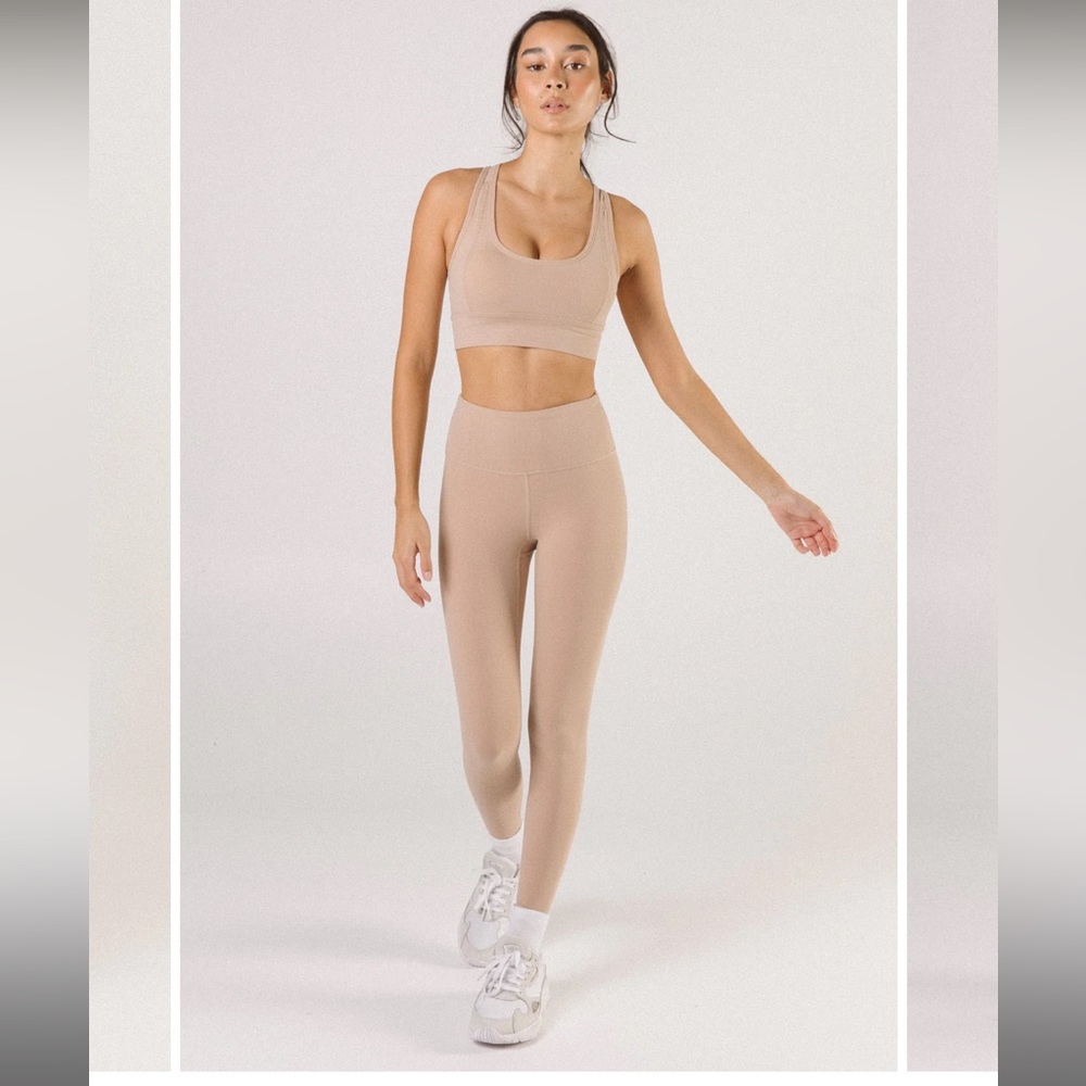 Saski women’s Nude High Waist Leggings size Medium - Picture 2 of 9
